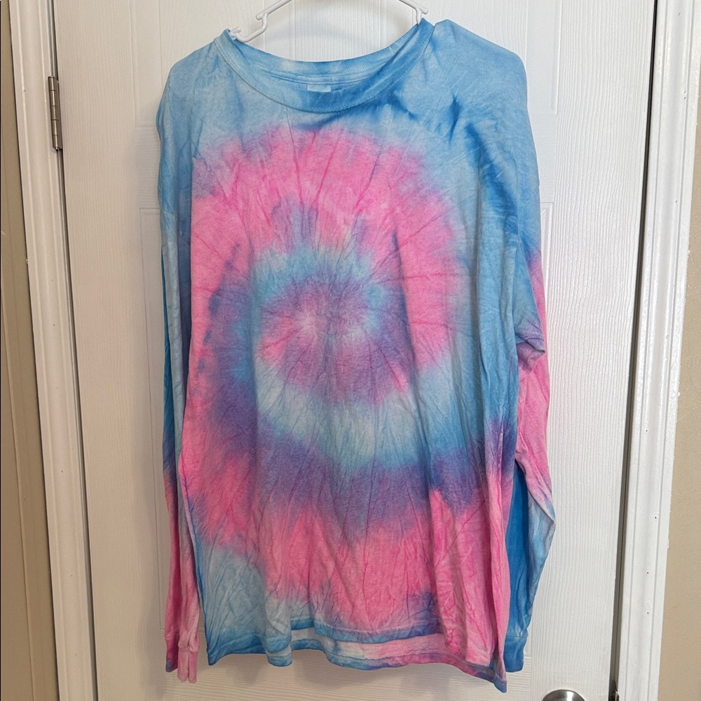 ⭐️Tie-Dye Long Sleeve Top - Pink and Blue